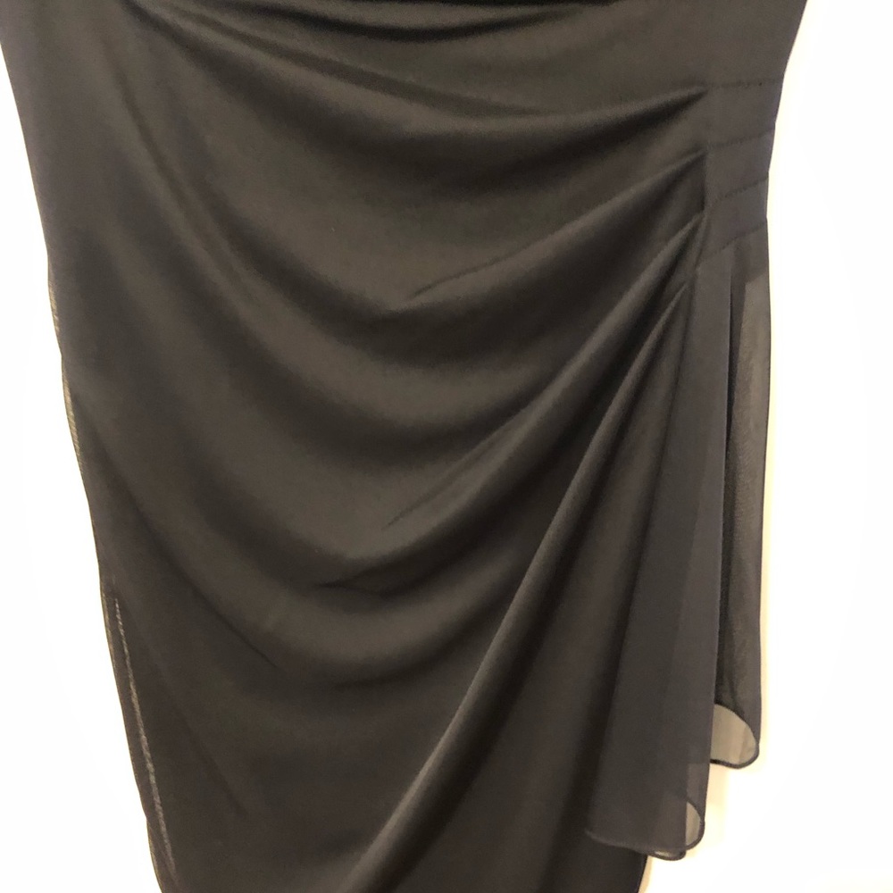 Dress - Picture 3 of 7